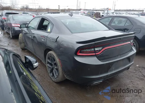 2021 Dodge Charger Sxt Rwd z USA, uszkodzony, nr VIN 2C3CDXBG6MH647559